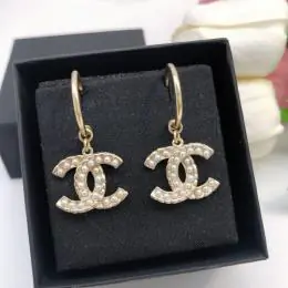 chanel boucles doreilles pour femme s_123ba14